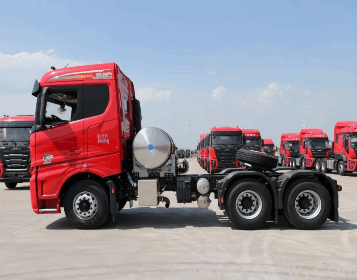 JMC 6×4 Road Tractor