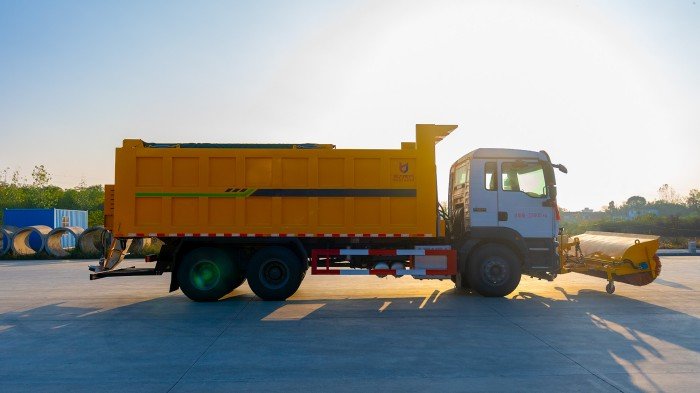 Sinotruk Shandeka snow removal truck