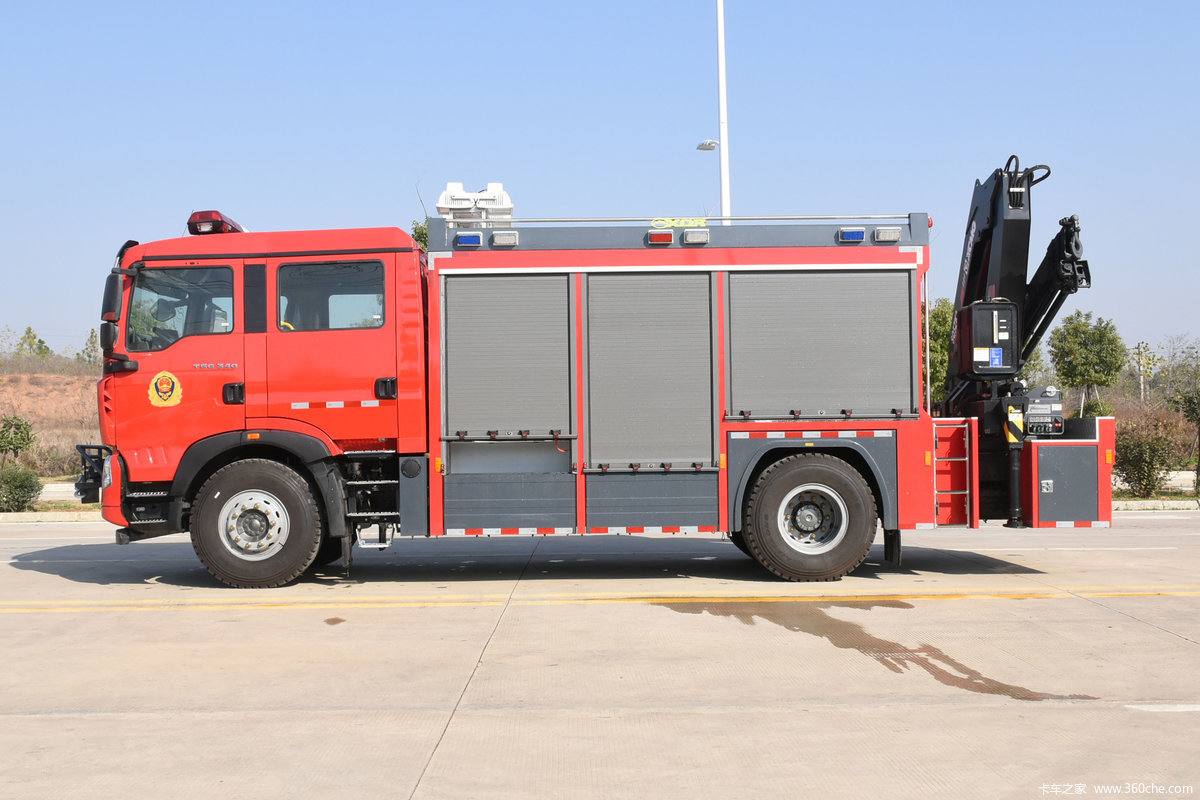Sinotruk HOWO 4X2 emergency rescue fire truck
