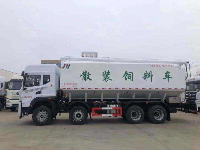 Dongfeng 8x4 bulk feed transport truck