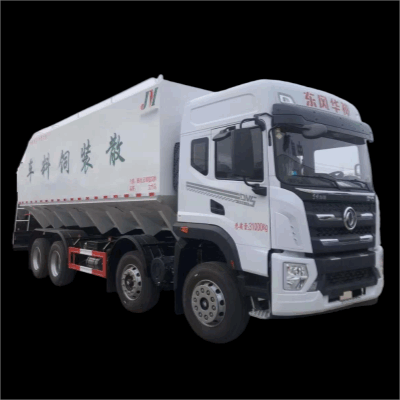 Dongfeng 8x4 bulk feed transport truck