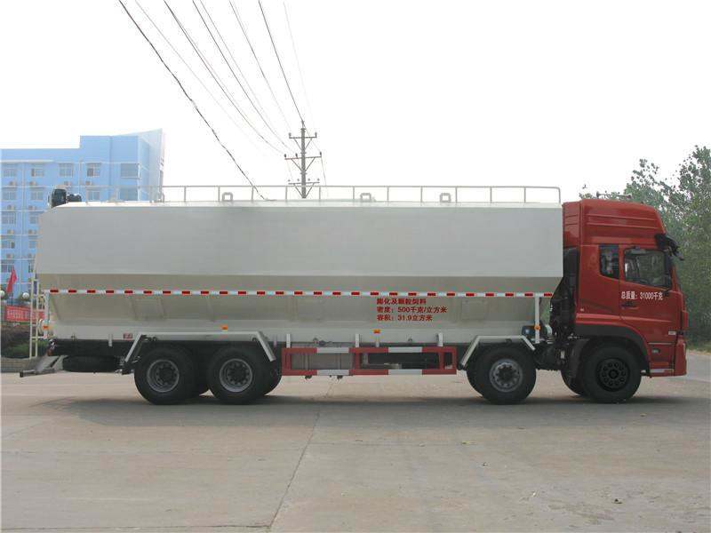 Dongfeng 8x4 bulk feed transport truck