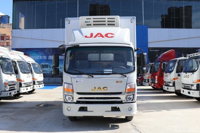 JAC 4m Reefer Truck