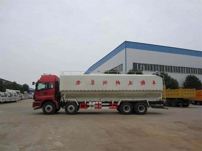 Foton bulk feed transport truck
