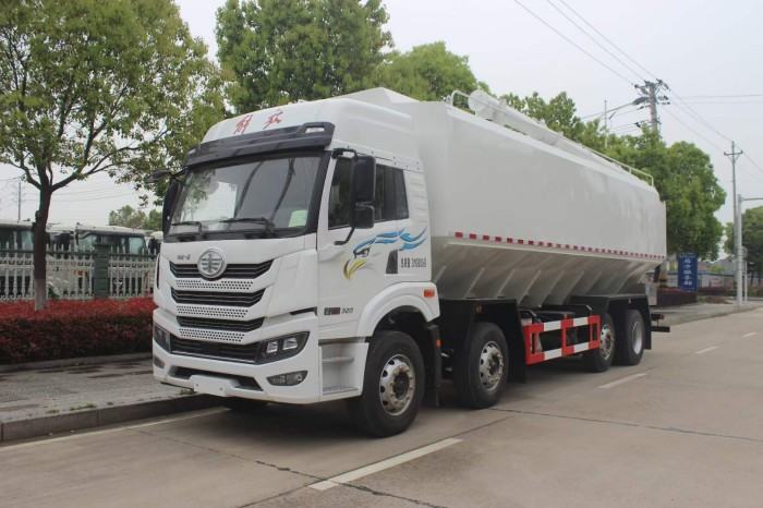 FAW 8x2 bulk feed transport truck