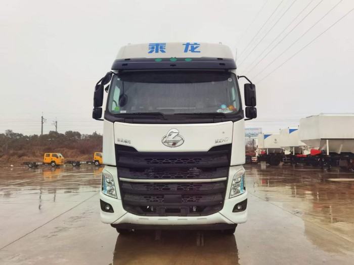 Chenglong 8x4 bulk feed truck