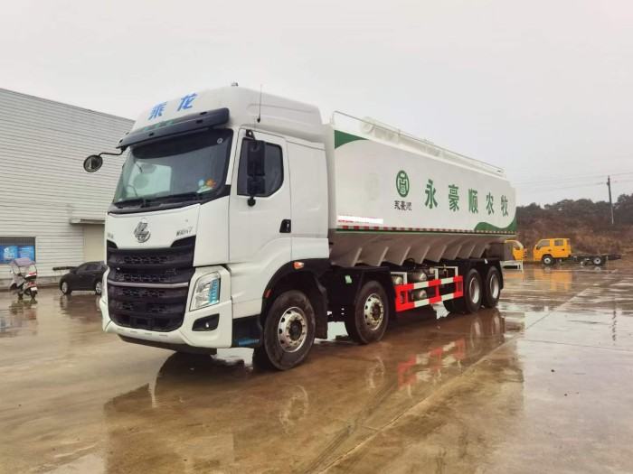 Chenglong 8x4 bulk feed truck