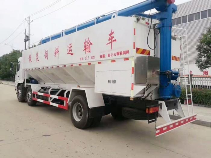 SHACMAN 6x2 Bulk Feed Truck