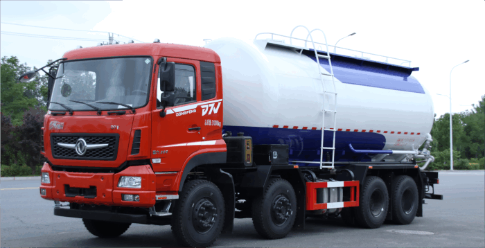 Dongfeng 8X4 Lift Bulk Cement Truck