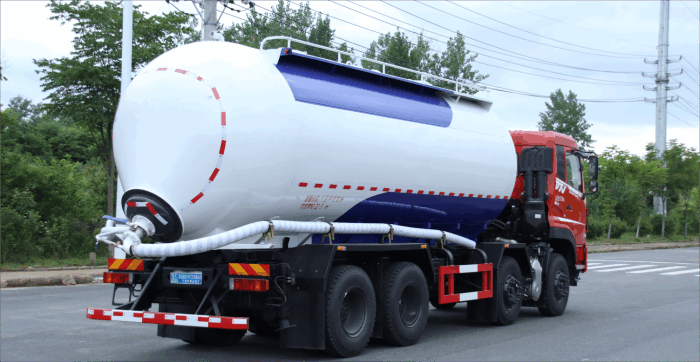 Dongfeng 8X4 Lift Bulk Cement Truck