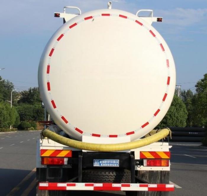 Dongfeng KC Bulk powder tank truck