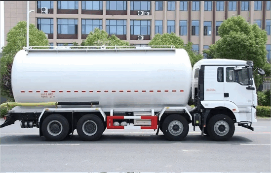 SHACMAN Bulk powder Tank Truck