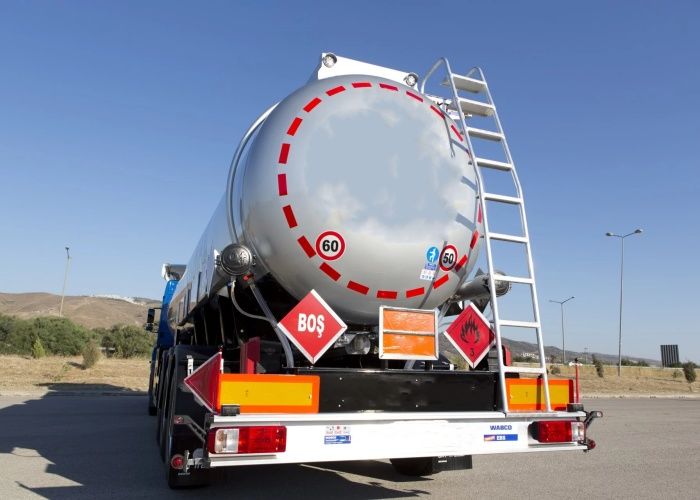 Class 8 Chemical Tank Semi-trailer