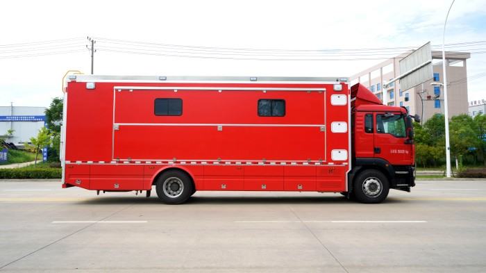SINOTRUK Firefighter Camper