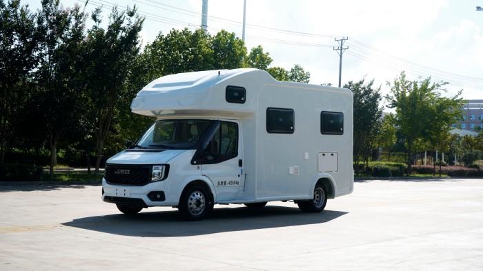 Kailifeng JMC Motorhome (High Roof Version)