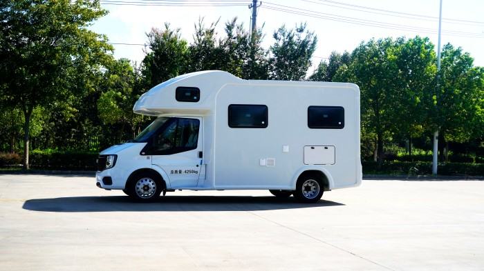 Kailifeng JMC Motorhome (High Roof Version)