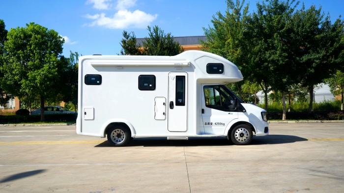 Kailifeng JMC Motorhome (High Roof Version)