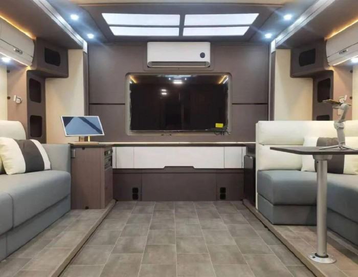 Kailifeng F8000 Motorhome