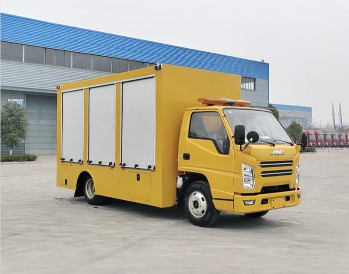JMC emergency rescue truck