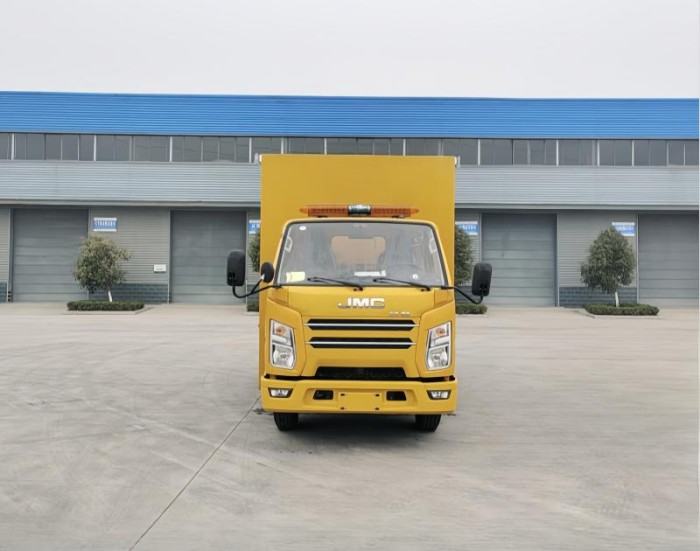 JMC emergency rescue truck