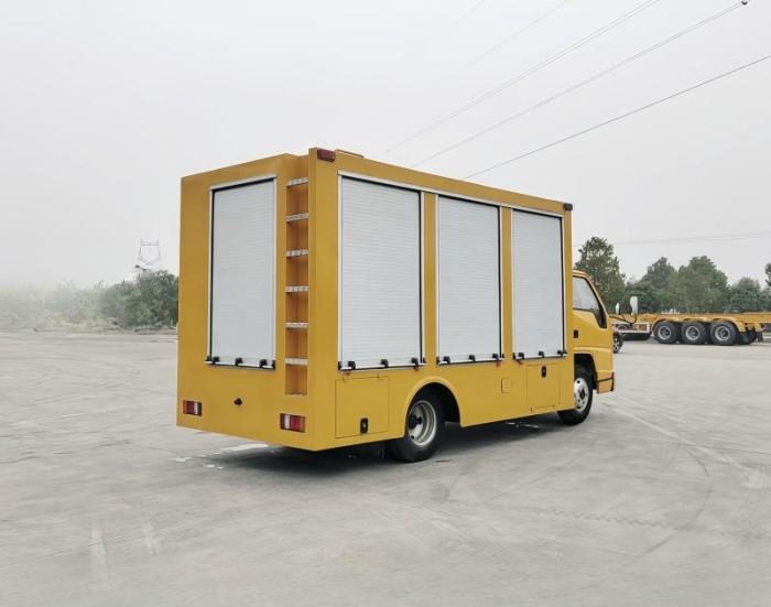 JMC emergency rescue truck