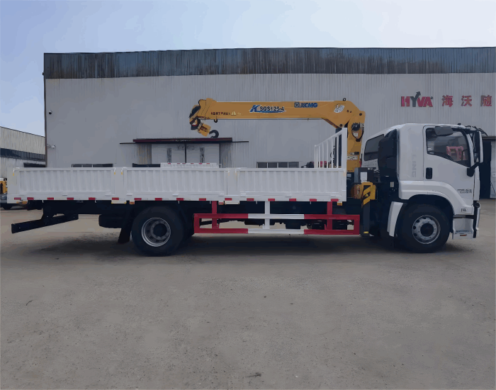 ISUZU 8ton Truck Mounted Crane