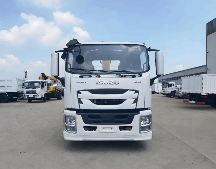 ISUZU 8ton Truck Mounted Crane