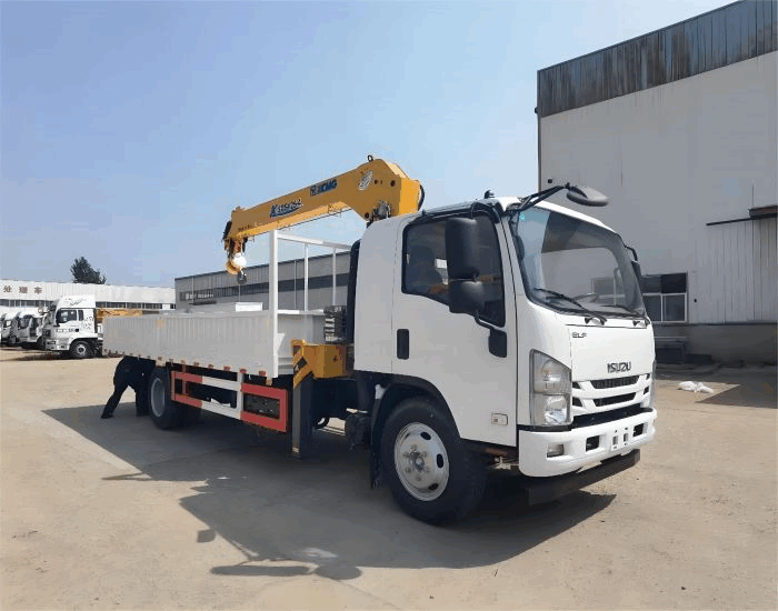 ISUZU 5ton Truck Mounted Crane
