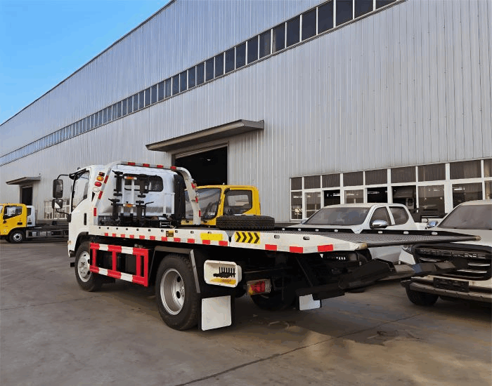 ISUZU Road Rescue Tow Truck