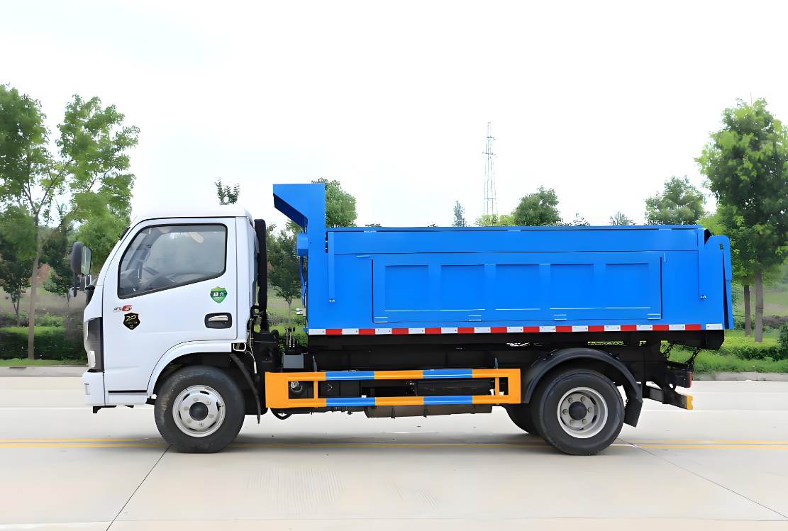 Dongfeng 2 tons dump garbage truck