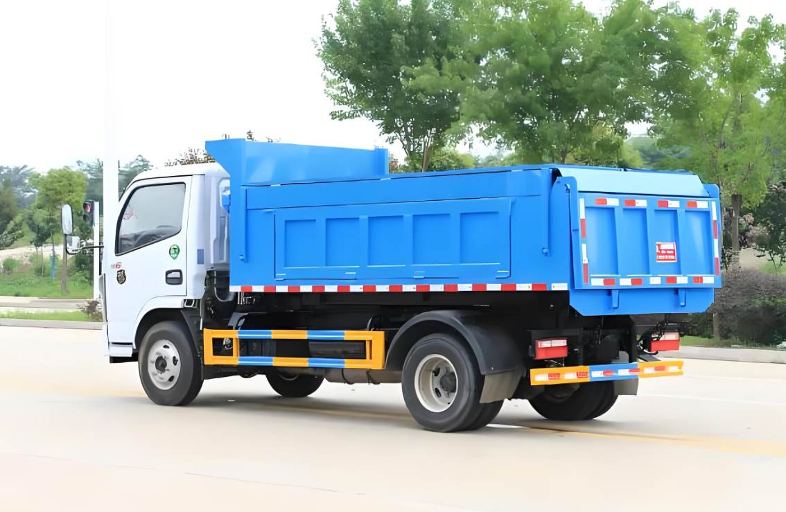 Dongfeng 2 tons dump garbage truck